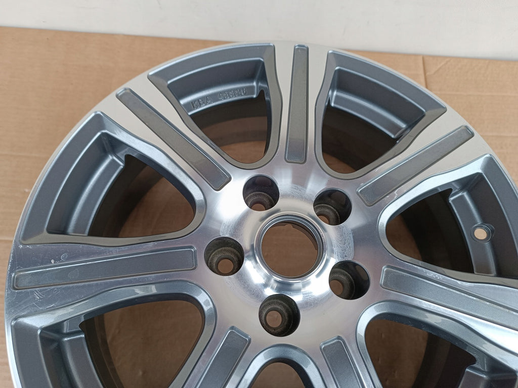 1x Alufelge 17 Zoll 6.5" 5x114.3 45ET KE409-3Z200 Nissan Rim Wheel