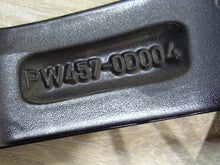 Laden Sie das Bild in den Galerie-Viewer, 1x Alufelge 16 Zoll 6.0&quot; 5x100 50ET Glanz Schwarz PW457-0D004 Toyota 4 Yaris