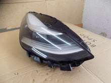Laden Sie das Bild in den Galerie-Viewer, Frontscheinwerfer Tesla 3 Y 1077376-50-B LED Rechts Scheinwerfer Headlight