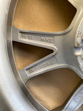 Load image into Gallery viewer, 1x Alufelge 17 Zoll 7.5" 5x112 6883518 BMW 1 Rim Wheel FEL1316473628uk