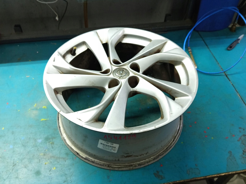 1x Alufelge 17 Zoll 7.5" 5x105 44ET Silber Opel Astra Rim Wheel FEL9907109530dm