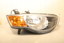 Laden Sie das Bild in den Galerie-Viewer, Frontscheinwerfer Mitsubishi Colt VI I 214-1194R Rechts Scheinwerfer Headlight