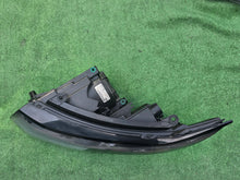 Laden Sie das Bild in den Galerie-Viewer, Frontscheinwerfer Land Rover Evoque DJ3M-13W030-ED Bi-Xenon Links Headlight SCH6646394474gp