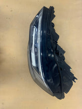 Load image into Gallery viewer, Frontscheinwerfer Audi A6 C8 4K0941039E LED Links Scheinwerfer Headlight