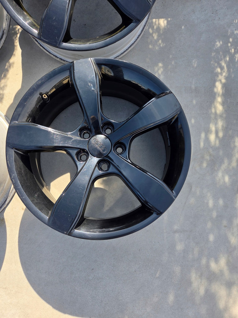 4x Alufelge 16 Zoll 6.0" 5x100 30ET Glanz Silber 8X0071496 Audi A1 Rim Wheel FEL3914942490im