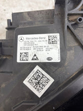 Laden Sie das Bild in den Galerie-Viewer, Frontscheinwerfer Mercedes-Benz Citan W420 A4209063900 Links Headlight SCH1349491505mb