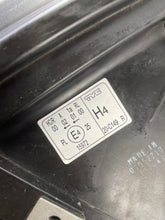 Laden Sie das Bild in den Galerie-Viewer, Frontscheinwerfer VW Transporter 57909627E1941015D Ein Satz Headlight SCH9720264008mc