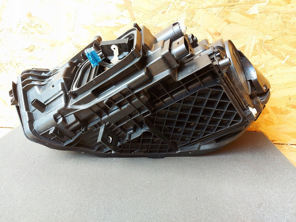 Frontscheinwerfer Mercedes-Benz A1779062605 LED Rechts Scheinwerfer Headlight SCH6875700078wg