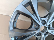 Laden Sie das Bild in den Galerie-Viewer, 1x Alufelge 18 Zoll 7.5&quot; 5x108 50ET LV4C-W2A Ford Kuga Rim Wheel