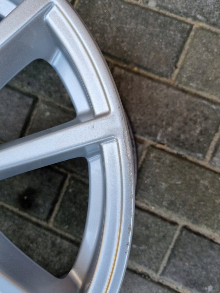 4x Alufelge 17 Zoll 7.5" 5x112 30ET Glanz Silber 6883520 BMW Rim Wheel FEL5513497230ev