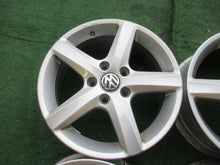 Laden Sie das Bild in den Galerie-Viewer, 1x Alufelge 16 Zoll 6.0" 5x112 48ET 5G0071496 VW Golf VII Touran Rim Wheel FEL5257782060vk