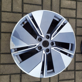 1x Alufelge 19 Zoll 8.0