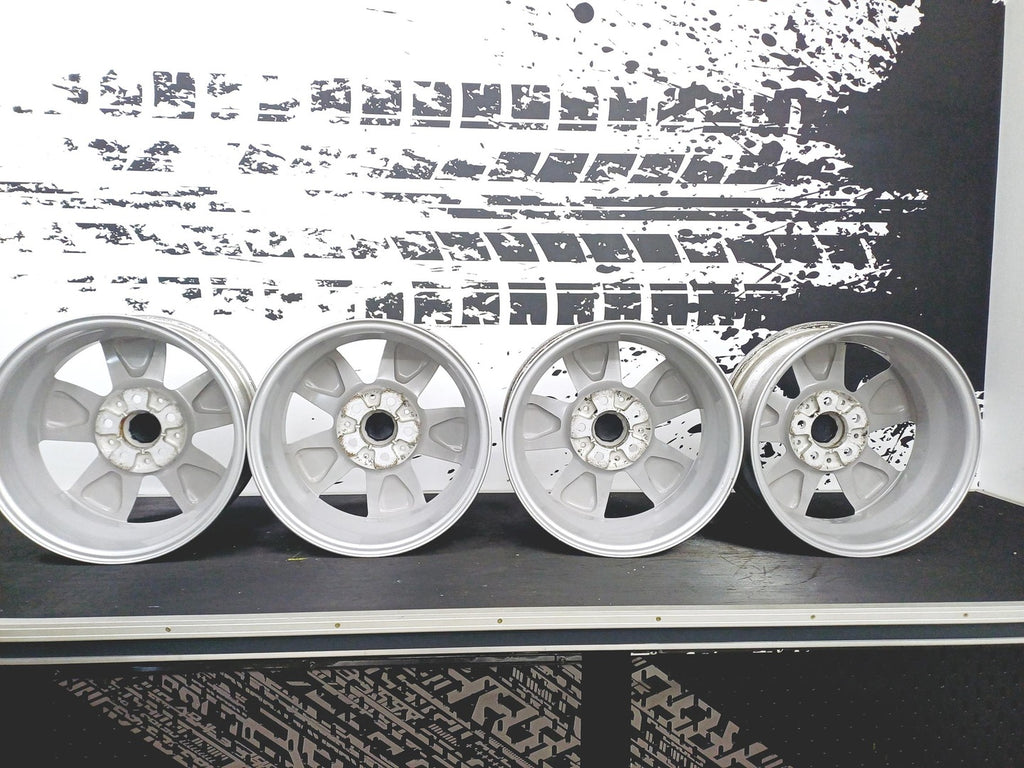 4x Alufelge 15 Zoll 5.5" 5x112 46ET Glanz Silber 6855101 Mini Rim Wheel