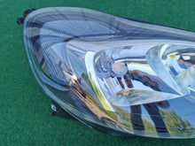 Laden Sie das Bild in den Galerie-Viewer, Frontscheinwerfer Opel Adam 39015507BAX Rechts Scheinwerfer Headlight SCH2020044132gw
