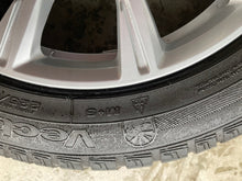 Laden Sie das Bild in den Galerie-Viewer, 1x Alufelge 17 Zoll 7.5" 5x112 38ET Silber 8W0601025C Audi C7 A4 B9 Rim Wheel FEL3376688141xe
