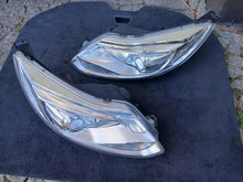 Laden Sie das Bild in den Galerie-Viewer, Frontscheinwerfer Ford Focus Xenon Links Scheinwerfer Headlight SCH3281883369qs