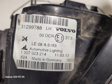 Load image into Gallery viewer, Frontscheinwerfer Volvo C70 II 31299788 Links Scheinwerfer Headlight SCH4558727247bo