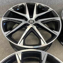 Laden Sie das Bild in den Galerie-Viewer, 4x Alufelge 19 Zoll 8.0" 5x112 45ET Glanz Schwarz 575601025L Cupra Ateca FEL8787776996yp