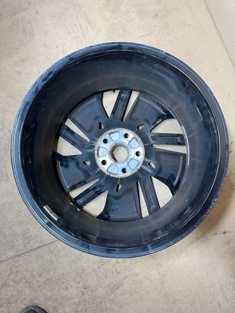 1x Alufelge 18 Zoll 7.5" 5x112 48ET Glanz 5E3601025AD Skoda Octavia 5e3