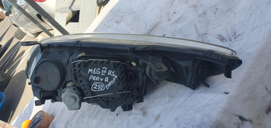 Frontscheinwerfer Renault Megane III 260100021R Xenon Rechts Headlight SCH7587710543sj