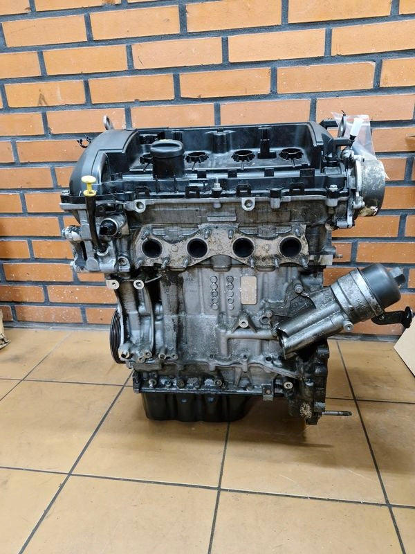 Motor Peugeot 307 8FS 10FGAD 1.4 VTI 95PS 70kW Benzin Engine Unkomplett