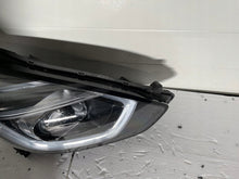 Laden Sie das Bild in den Galerie-Viewer, Frontscheinwerfer Honda Jazz V Rechts Scheinwerfer Headlight SCH7540994790gd