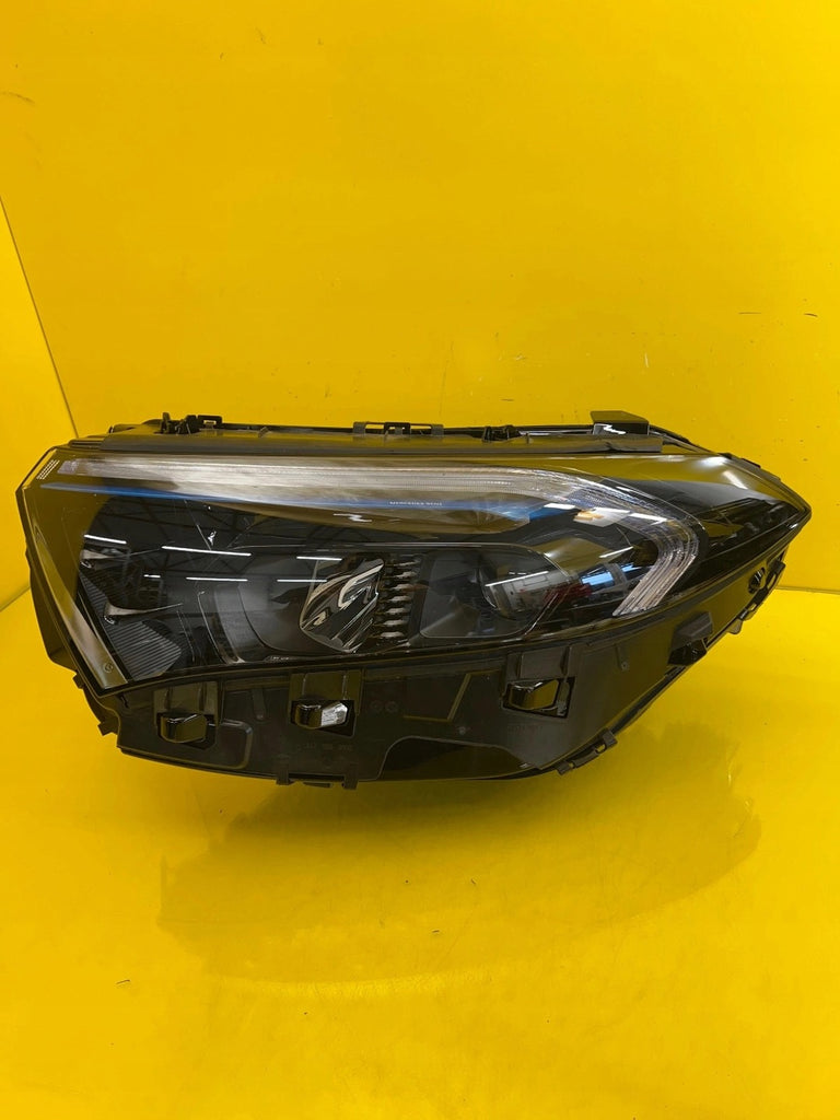 Frontscheinwerfer Mercedes-Benz Eqa Eqb A2439068900 LED Links Headlight SCH1381775214ua