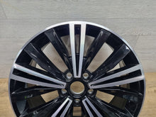 Laden Sie das Bild in den Galerie-Viewer, 1x Alufelge 18 Zoll 7.0" 5x112 43ET Glanz Schwarz 5NA601025 VW Tiguan Rim Wheel FEL7301338280tu