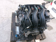 Laden Sie das Bild in den Galerie-Viewer, Motor Peugeot 2008 I HM01 10B215 1.2 2015 Benzin Engine Komplett