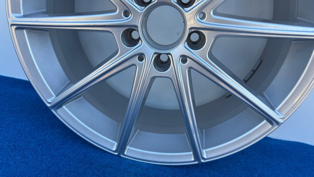 1x Alufelge 19 Zoll 7.5" 5x112 53ET A2474010400 Mercedes-Benz W247 Rim Wheel FEL1905067735rf