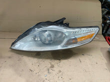 Laden Sie das Bild in den Galerie-Viewer, Frontscheinwerfer Ford Mondeo I 7S71-13D155-AM Xenon Links Headlight SCH3359300942ad