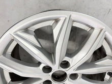 Laden Sie das Bild in den Galerie-Viewer, 1x Alufelge 17 Zoll 7.0" 5x112 34ET Glanz Silber 80A601025J Audi Q5 Q3 Rim Wheel FEL9994382312gk