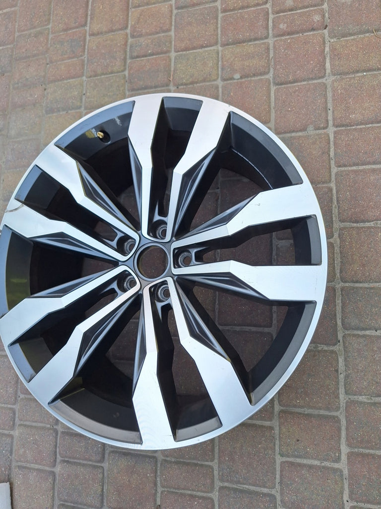 1x Alufelge 20 Zoll 8.5" 5x112 38ET Glanz Graphit 5NN601025E Mg Tiguan Rim Wheel FEL6107420116gj