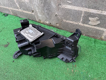 Laden Sie das Bild in den Galerie-Viewer, Frontscheinwerfer Jeep 52218715 Rechts Scheinwerfer Headlight SCH4727078846pl