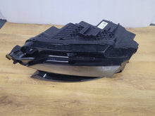 Laden Sie das Bild in den Galerie-Viewer, Frontscheinwerfer Skoda 5LB941036 Rechts Scheinwerfer Headlight SCH2711059580wd