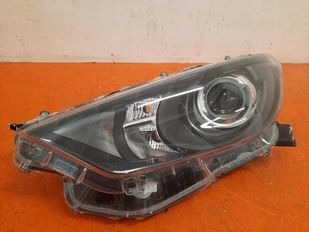 Frontscheinwerfer Toyota Yaris EU-K06 Links Scheinwerfer Headlight SCH5141667782ez