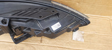 Laden Sie das Bild in den Galerie-Viewer, Frontscheinwerfer Hyundai I30 III 92101-G4100 LED Links Scheinwerfer Headlight SCH9919221953lx