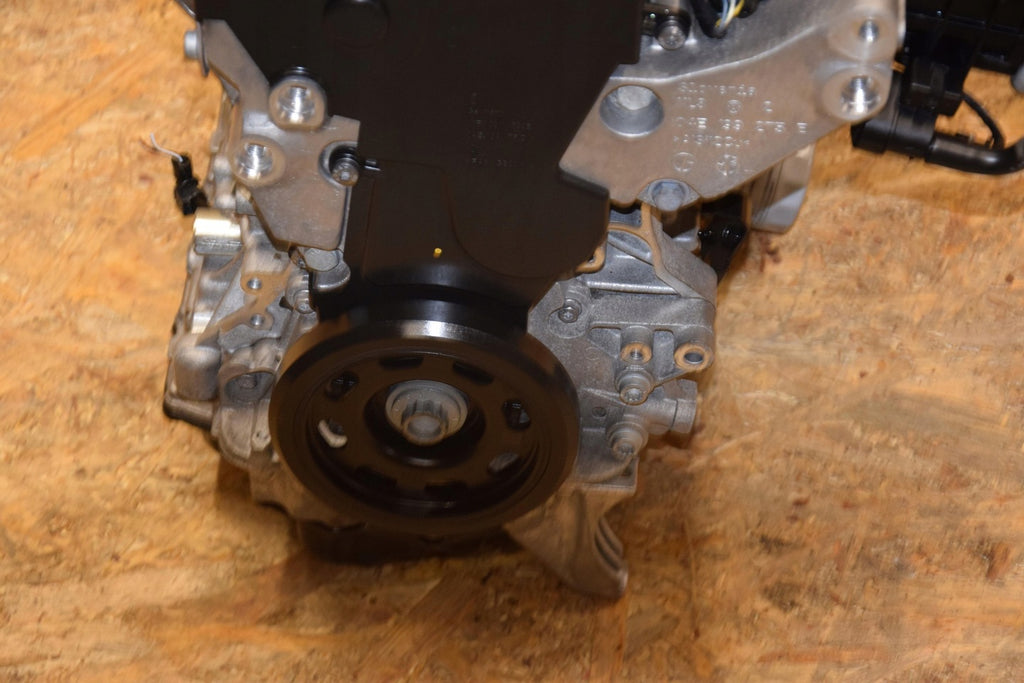 Motor VW Passat B8 DGE 1.4 GTE 156PS 115kW 34TKm 2019 Benzin Engine Unkomplett