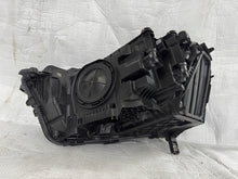 Laden Sie das Bild in den Galerie-Viewer, Frontscheinwerfer Audi Q3 83A941034 Full LED Rechts Scheinwerfer Headlight