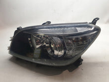 Laden Sie das Bild in den Galerie-Viewer, Frontscheinwerfer Toyota III Ein Stück (Rechts oder Links) Headlight SCH2579209798pb