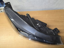 Laden Sie das Bild in den Galerie-Viewer, Frontscheinwerfer Ford Focus NX7B-13E014-CD 090315 LED Rechts Headlight SCH9295173620qm