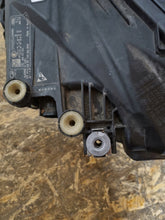 Laden Sie das Bild in den Galerie-Viewer, Frontscheinwerfer Audi Q3 1090025 LED Rechts Scheinwerfer Headlight