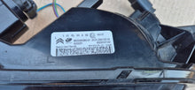 Laden Sie das Bild in den Galerie-Viewer, Frontscheinwerfer Citroën C3 III 9833480580-01 Links Scheinwerfer Headlight SCH3988542621qm