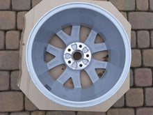 Laden Sie das Bild in den Galerie-Viewer, 1x Alufelge 16 Zoll 7.0" 5x112 43ET 5FA601025 Seat Leon Rim Wheel FEL8802127134sz