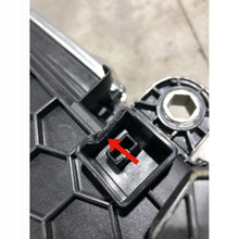 Laden Sie das Bild in den Galerie-Viewer, Frontscheinwerfer Mercedes-Benz W206 A2069063903 Links Scheinwerfer Headlight SCH6680139786ky
