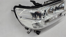 Laden Sie das Bild in den Galerie-Viewer, Frontscheinwerfer Toyota Land Cruiser 200 Full LED Rechts Scheinwerfer Headlight SCH8929269991or