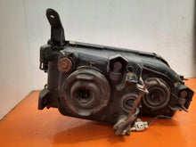 Laden Sie das Bild in den Galerie-Viewer, Frontscheinwerfer Mitsubishi Space 11087245 Links Scheinwerfer Headlight