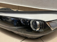 Laden Sie das Bild in den Galerie-Viewer, Frontscheinwerfer Hyundai Tucson 92101-D7100 Links Scheinwerfer Headlight SCH3869598985di