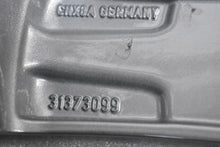 Laden Sie das Bild in den Galerie-Viewer, 1x Alufelge 18 Zoll 7.5" 5x108 52 5ET 31373099 30760053 Mg V40 C30 S40 Rim Wheel FEL5225849991gt