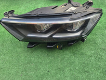 Load image into Gallery viewer, Frontscheinwerfer VW T-Roc 2GA941035D LED Ein Stück (Rechts oder Links) SCH7337430239ft